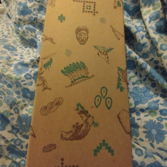 New Old Stock Vintage Children's Beaded Moccasins - Picture 5 of 6